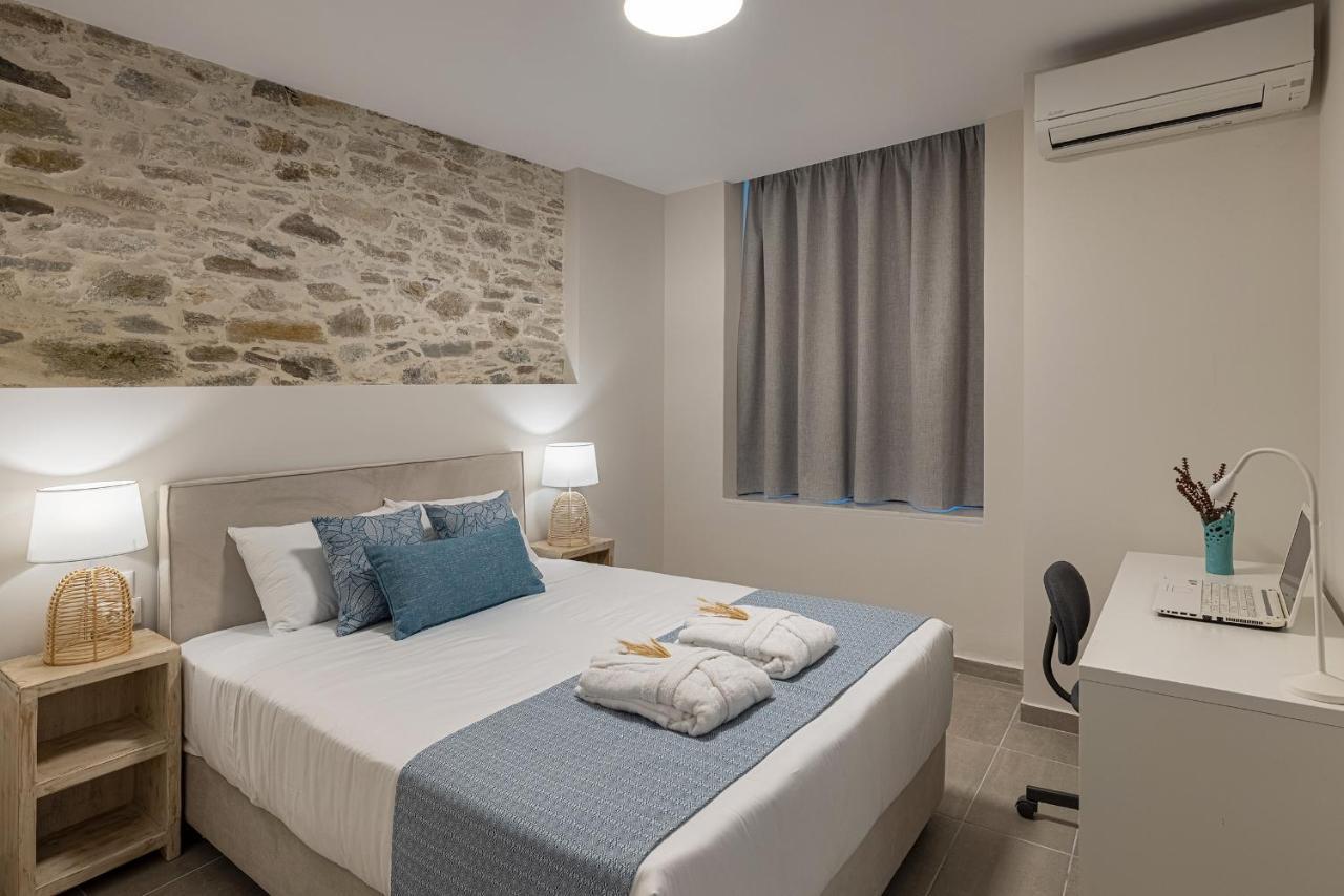 Grammata Suites Ermoupoli Exterior photo